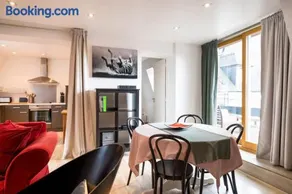 2 bedroom apartment in the heart of the old town - Image 4
