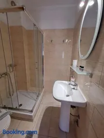 Babis Sea view apartments 6 - Image 4