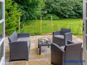 2 Bed in Penryn oc-78621 - Image 5