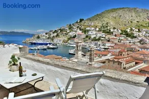 Captain's House - Historical home in Hydra 1800 - Image 2