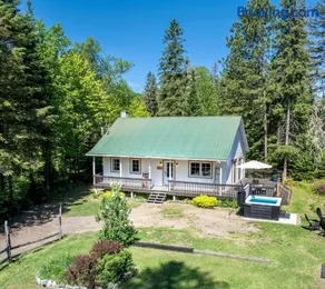 Pool Table et Nature - Chalet de la riviere - Image 1