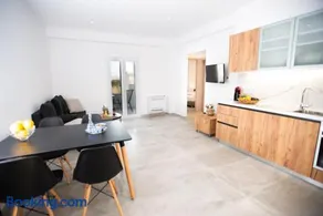 Raeti Apartments - Image 2
