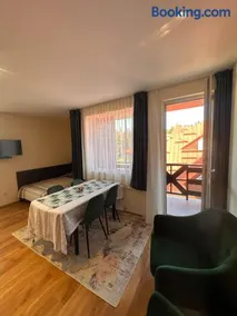 Private large apartment in Iglika 2 for 4 people - Image 2