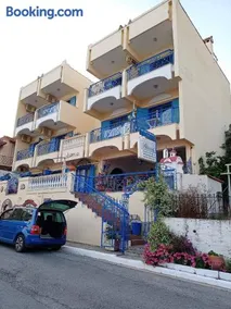 Alexia House - Image 4