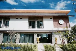 The Day Home Hotel - Image 2