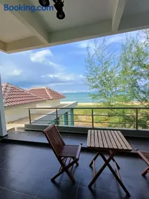Mengkuang Villa, Penarik - Image 2