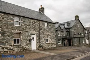 Old Station Cottages - Image 1