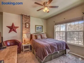 Union Street Townhouse 2BD15BA Near Whiskey Row - Image 2