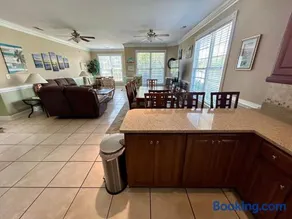 Blue Dolphin 6BR 6 BA Surfside Beach Pool Walk to Beach - Image 2
