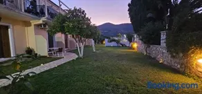 Το Είδωλον Sea Maisonettes & Studio - Image 4