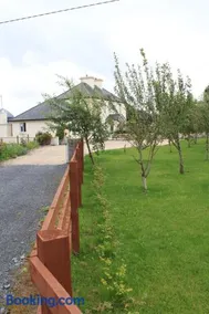 Harry's House - Image 2
