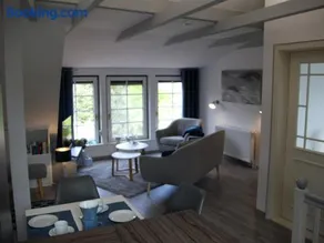 up Stuuv - Image 1