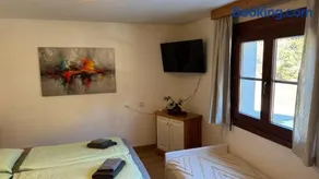 Ferien-Apartment auf der Kanzelhohe mit Terrasse - Image 3