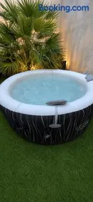 L'Interdite House - Limitless - Jacuzzi Cinema Love - Image 2
