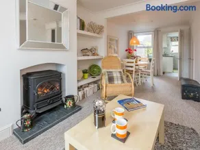 Walnut Cottage - Image 3