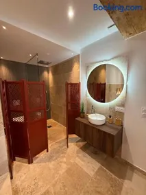 Suite Luxe Balnéo - Image 4