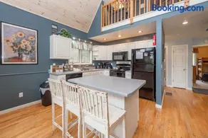 A Scandinavian Retreat by Railey Vacations - Image 3