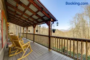 Hot Tub Haven! Mtn-View Home 13 Mi to Bryson City! - Image 3