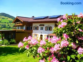 Appartement adapté aux familles avec terrasse, jardin et barbecue | À côté du ski | Avec animaux admis - Image 2