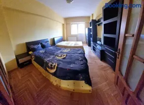 Apartament Zippi Republicii RHBM - Image 2