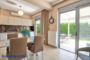 Elegant new maisonette near the sea - Image 2