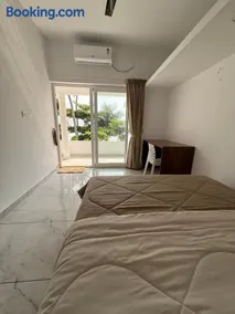 Elkanah Aelyn Beach Homestay - Image 4