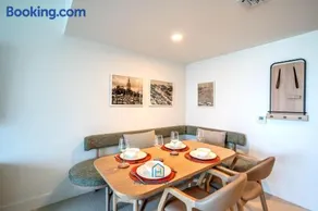 Apartment in New Luxury Condo in Downtown - Image 2