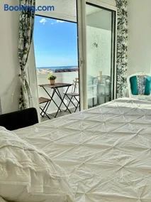 SEA view from BED 100M Beach, Free Parking, Surf - Image 2