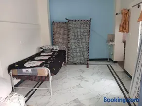Yash Home stay - Image 2