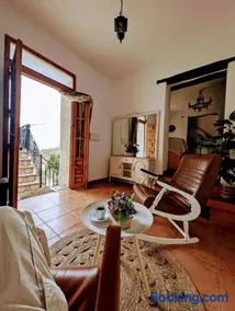 Casa Rural hasta 12 personas Alpujarra Granadina, La Almazara - Image 2
