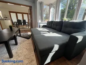 Luxury Detached holiday home Near BHX, JLR, NEC - Image 3