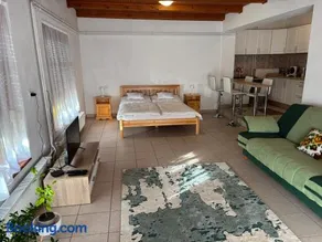 Apartman Tisz-t-a Chill - Image 2