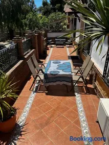 Gran casa cerca de la playa con 3 dormitorios en Pedregalejo - Image 3