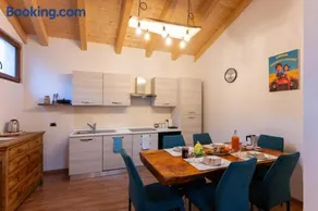 La Corte di Artemio, Ceto Ospitar - Image 2