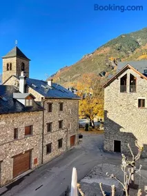 Apartamento en el centro de Benasque con piscina - Image 4
