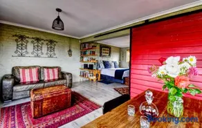 Golden View Luxury Self Catering - Image 4
