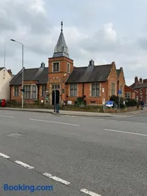 Cosy 2-Bedroom Flat in the heart of Melton Mowbray, Leicestershire - Image 3