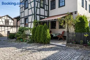Dachwohnung Im Landhausstil - Image 1