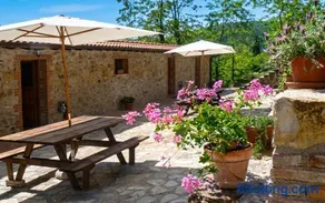 Charming Apartment in Massa Marittima, Shared Pool - Image 3