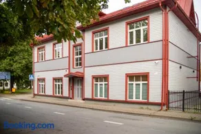 Renovated Studio with Wooden Interior, Central Rakvere - Image 1