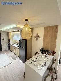 Furnished chalet with hotel furnishings in El Alamein Towers - Image 3