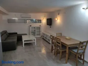 יחידת אירוח חדשה ומקסימה בכרמיאל - Image 3