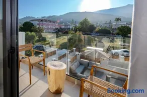 Anar Luxury Villas - Image 2
