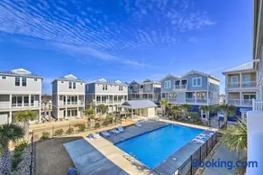 Emerald Isle, Ocean Views with Pool and Beach Access - Image 1
