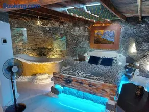 ALOELUX VILLA ! - Private Villa with Jacuzzi, cinema ,massage ,wonderful view, art desing villa - Image 1