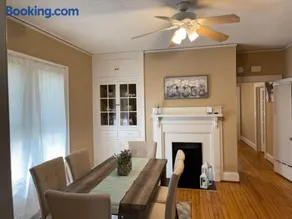 Sleeps 6, 3BR House, Fenced Yard, Pets Welcome - Mins to Motor Speedway - Image 5