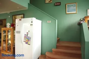 Hamilton East Homestay - Image 1