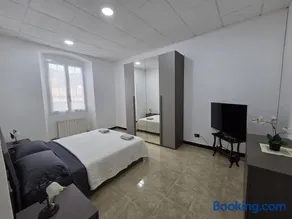 MH Apartment - 100 meters from the Rivarolo train station - Image 1