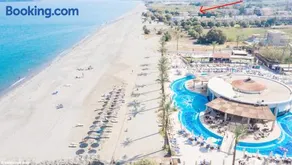 Ocean Breeze Apartments - Image 4
