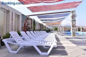 Maria Resort - Image 4
